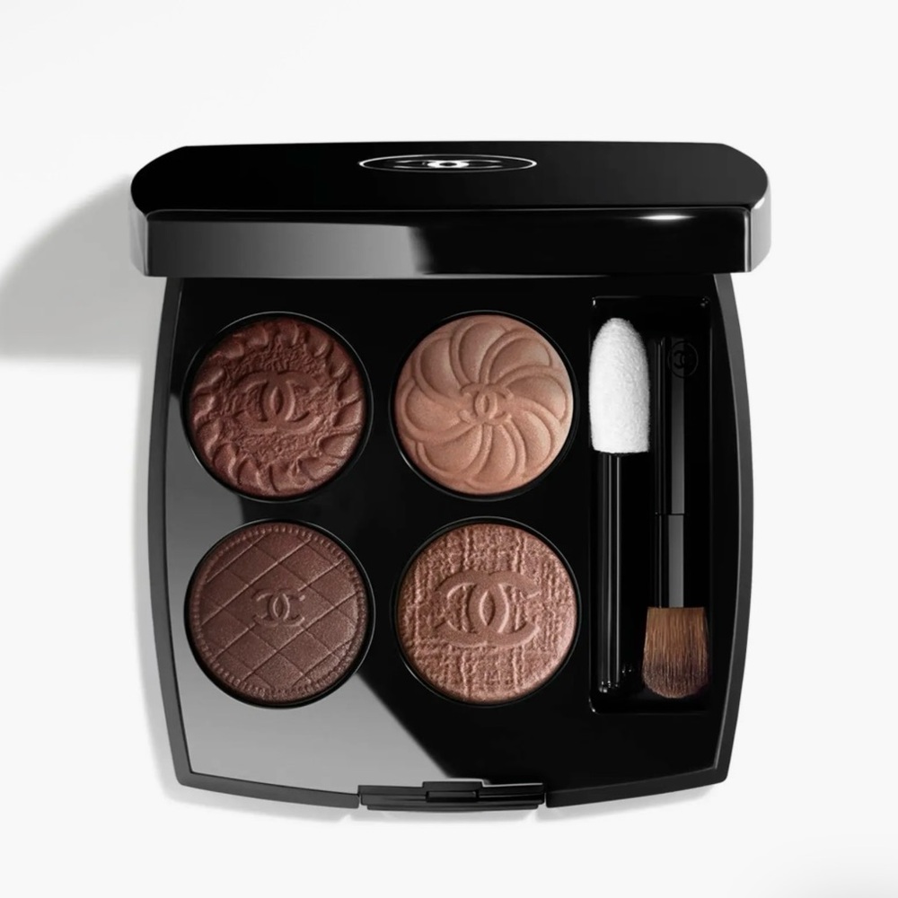 Les 4 ombres boutons multi-effect quadra eyeshadow